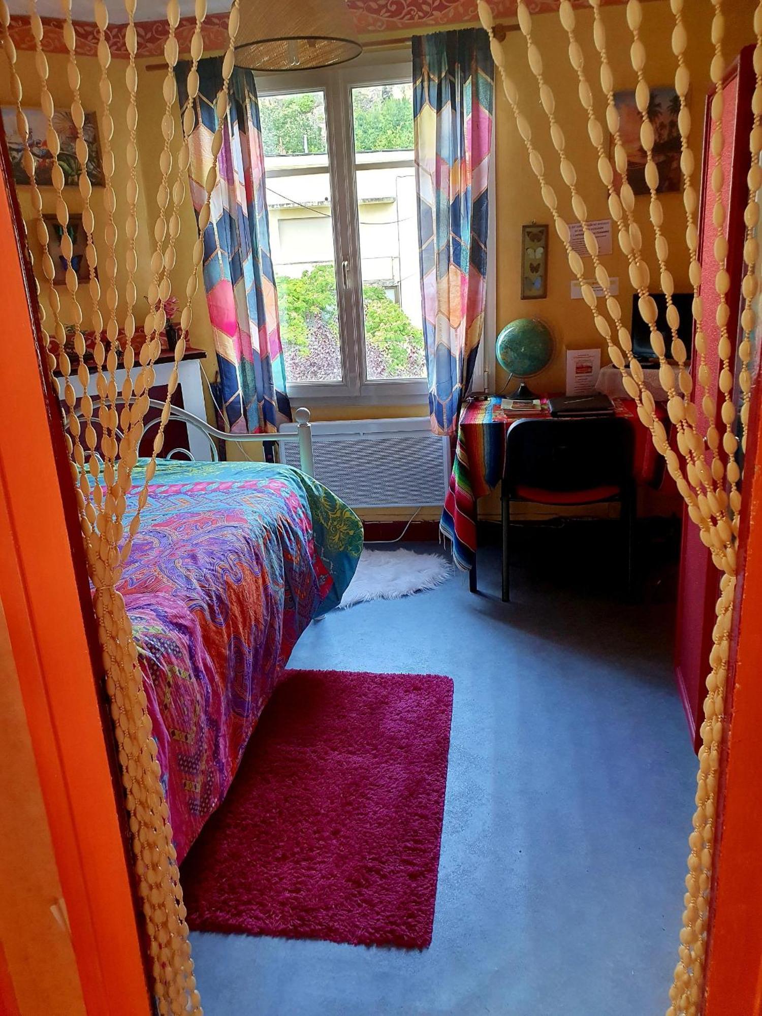 Bed And Breakfast Les Roses Multicolores Du 47 Fumel Exterior photo